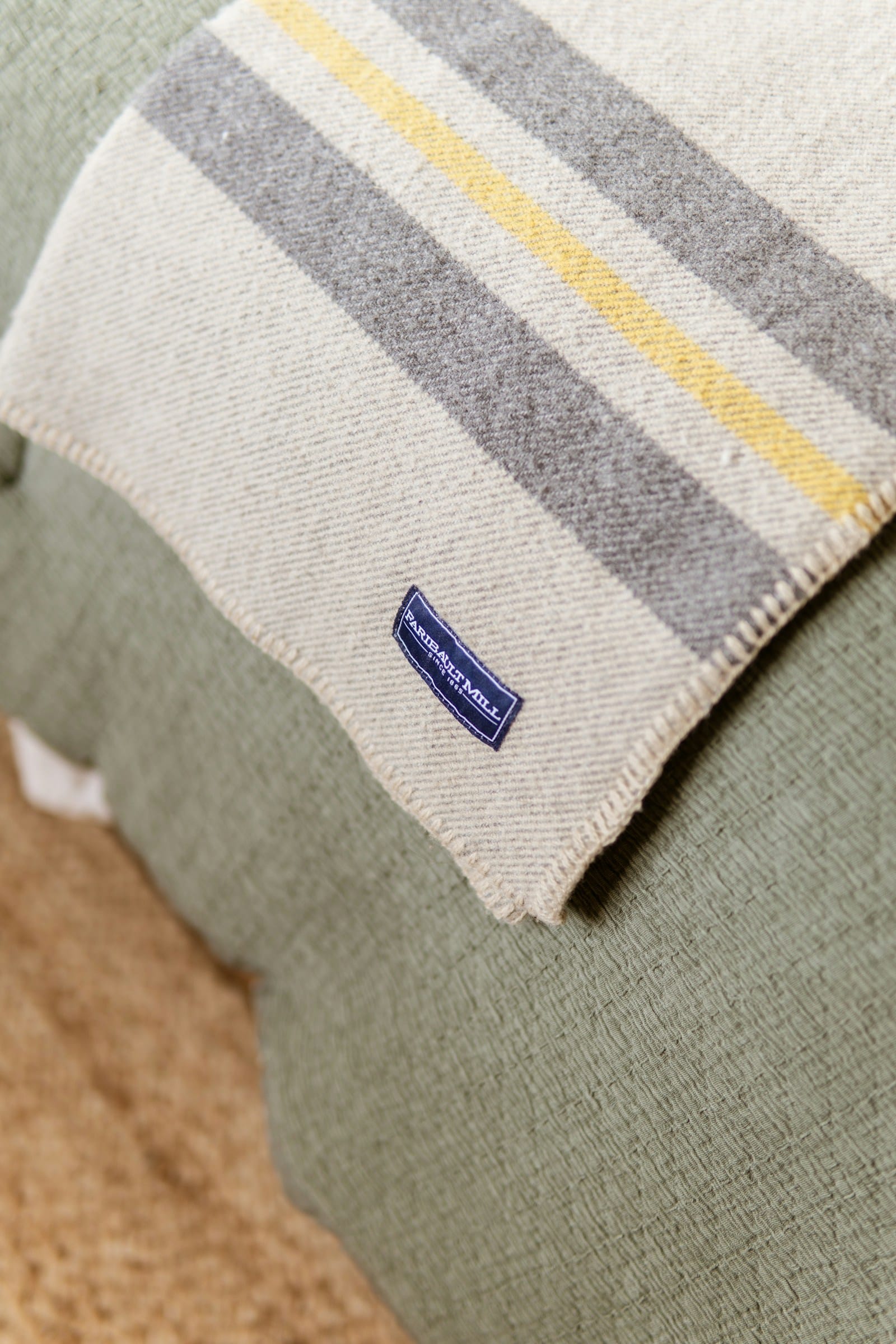 Pendleton Yakima Camp Wool Blanket, Twin