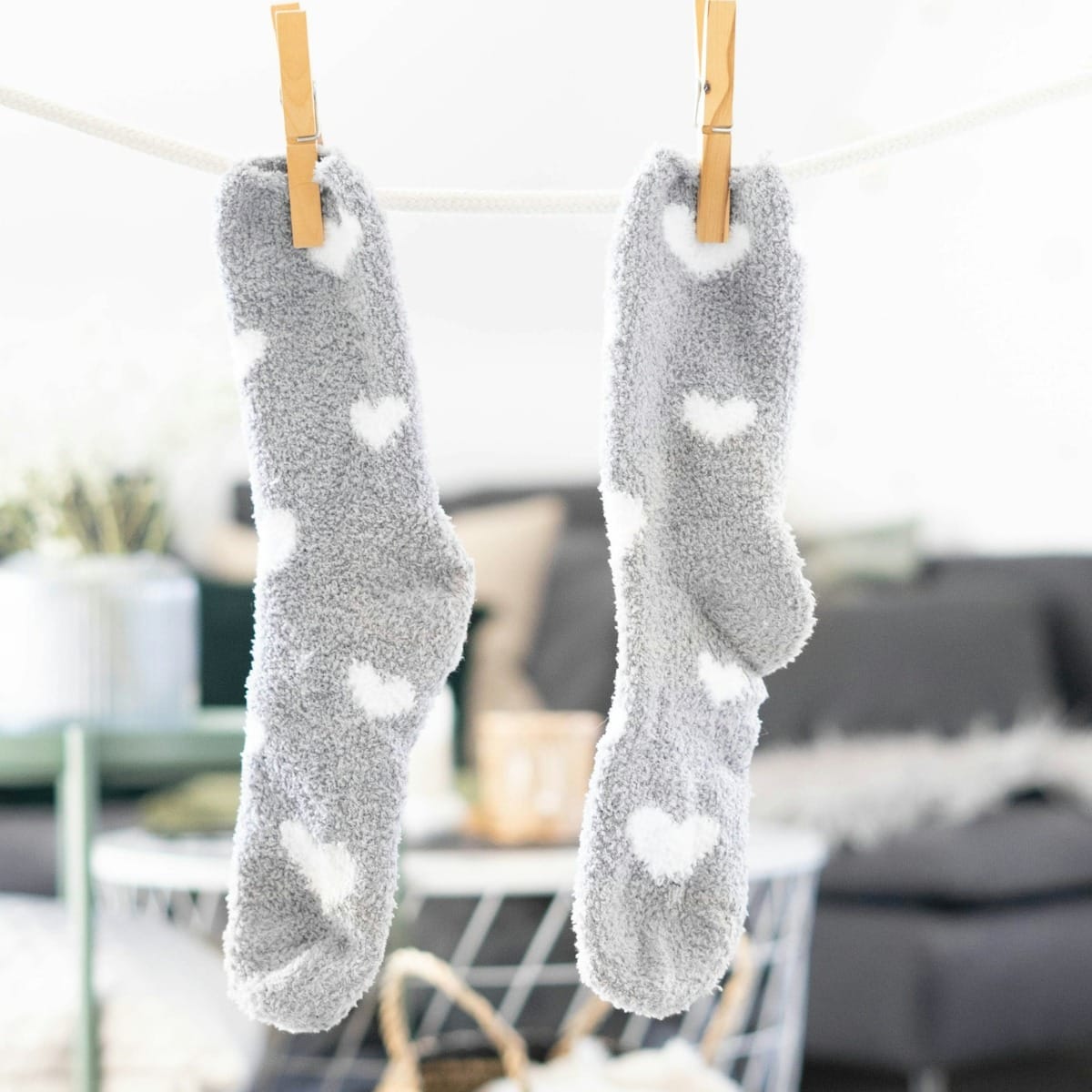 Unboxme Warm & Cozy Ultra-Luxe Fuzzy Cloud Socks